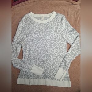 a new day Light Gray Animal Print Crew Neck Sweater